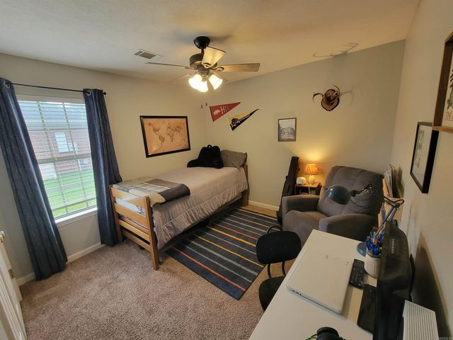 920 Crestliner Dr, Conway, AR 72034