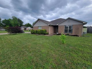 920 Crestliner Dr, Conway, AR 72034