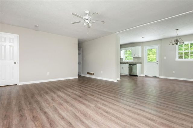 4855 Brownsville Road, Powder Springs, GA 30127