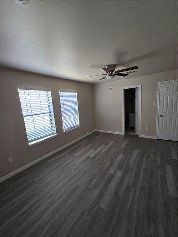 105 Garfield Street, Garland, TX 75042