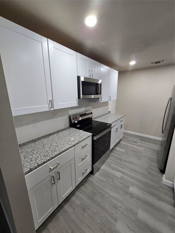 105 Garfield Street, Garland, TX 75042