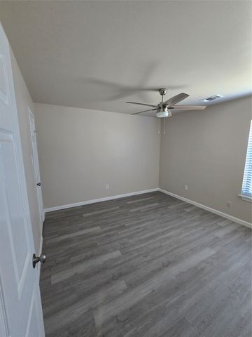 105 Garfield Street, Garland, TX 75042