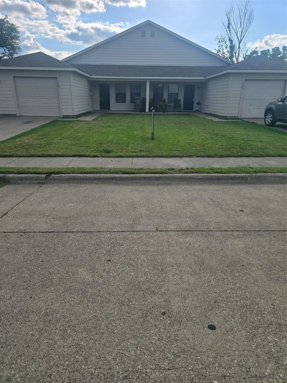105 Garfield Street, Garland, TX 75042