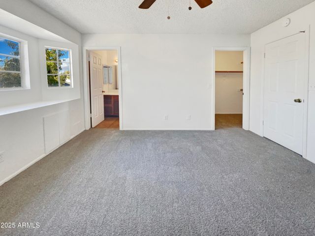 18621 N 4TH Drive, Phoenix, AZ 85027