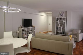 5315 CONNECTICUT AVE NW #407, Washington, DC 20015