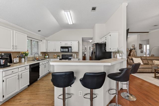 2725 Bordeaux Drive, Mckinney, TX 75070