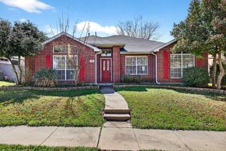 2725 Bordeaux Drive, Mckinney, TX 75070