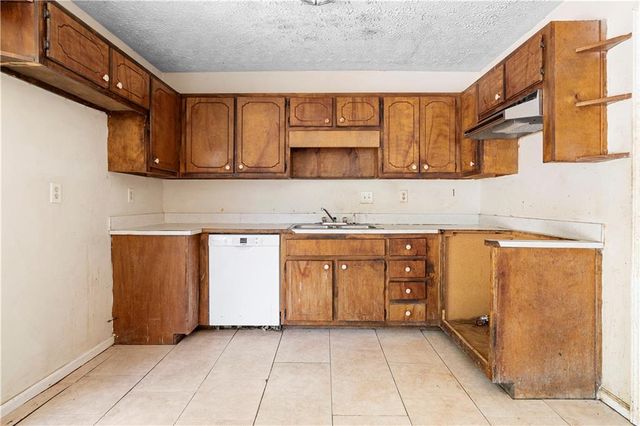 856 Pastel Drive SW, Marietta, GA 30008