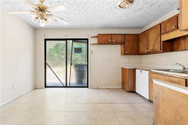 856 Pastel Drive SW, Marietta, GA 30008