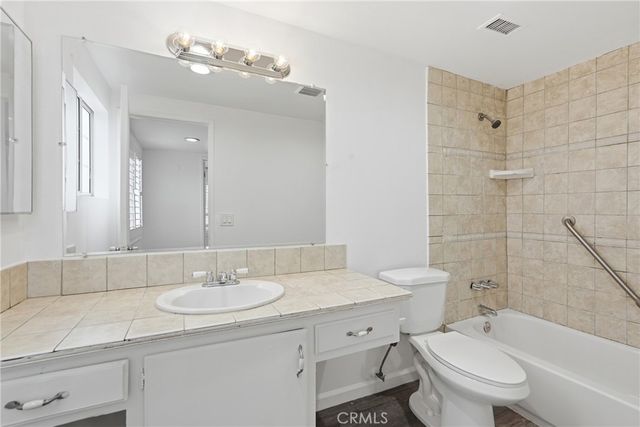 20215 Tajuata Ave, Carson, CA 90746