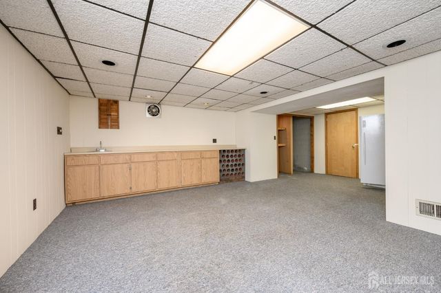 31 Starlit Drive, Middlesex, NJ 08846
