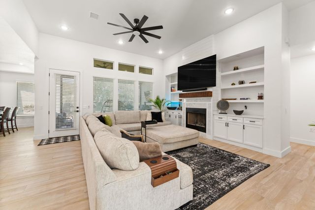 20901 Oak Dale DR, Lago Vista, TX 78645