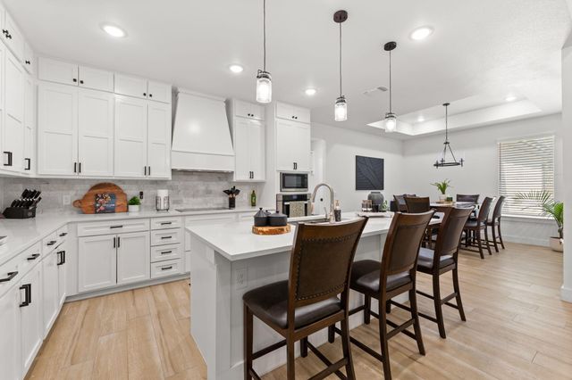 20901 Oak Dale DR, Lago Vista, TX 78645
