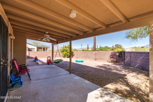 661 S Granite Falls Drive, Tucson, AZ 85748