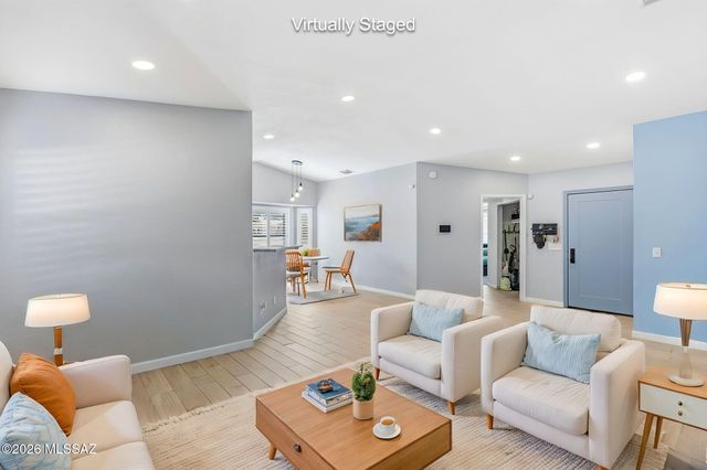 661 S Granite Falls Drive, Tucson, AZ 85748