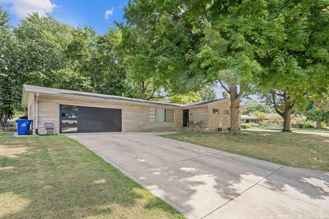 130 Westmoreland West Drive, Kokomo, IN 46901