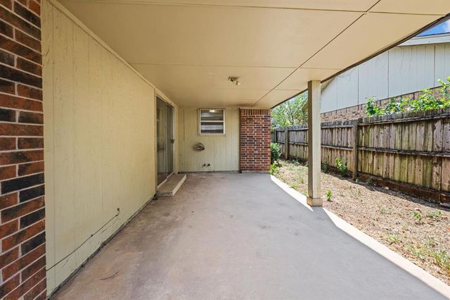 10325 Exter Avenue, Yukon, OK 73099