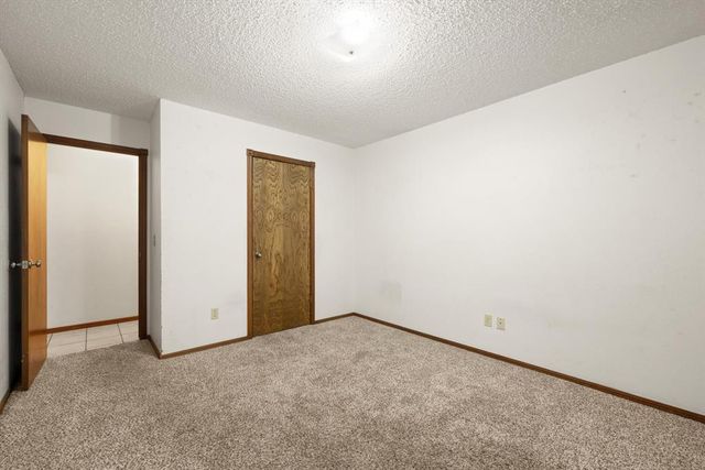 10325 Exter Avenue, Yukon, OK 73099