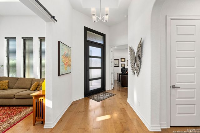 75 E Mariposa Parkway, Boerne, TX 78006