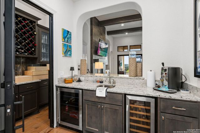 75 E Mariposa Parkway, Boerne, TX 78006