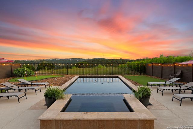 75 E Mariposa Parkway, Boerne, TX 78006