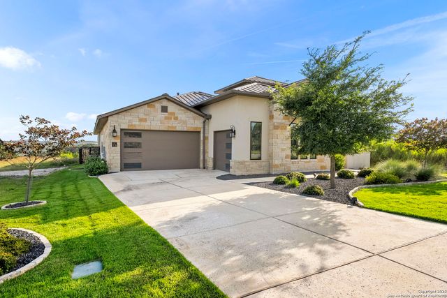 75 E Mariposa Parkway, Boerne, TX 78006