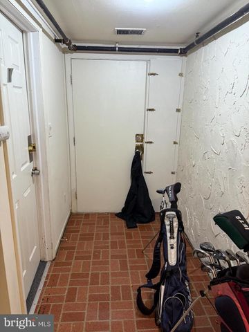 253 E NITTANY AVE, State College, PA 16801