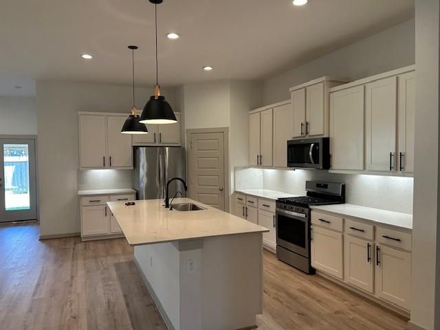 518 Campbell Drive, League City, TX 77573