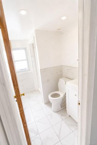 49 Lincoln Street, Elmont, NY 11003
