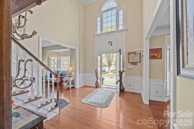 6215 Glencairn Court, Charlotte, NC 28269