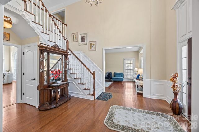 6215 Glencairn Court, Charlotte, NC 28269