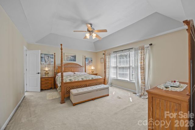 6215 Glencairn Court, Charlotte, NC 28269