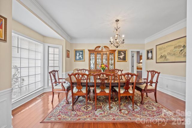 6215 Glencairn Court, Charlotte, NC 28269