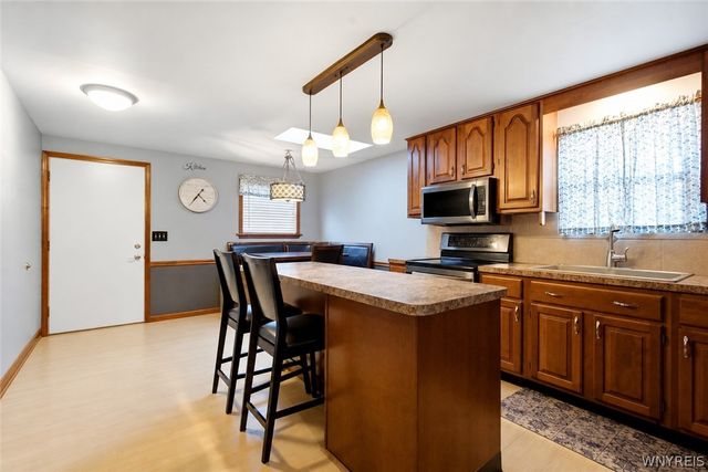 11 Schuler Avenue, Tonawanda, NY 14150