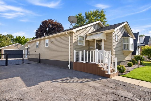 11 Schuler Avenue, Tonawanda, NY 14150