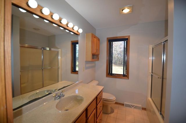 W7918 Timber TRAIL, Whitewater, WI 53190