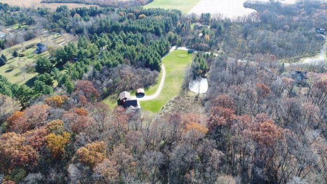 W7918 Timber TRAIL, Whitewater, WI 53190