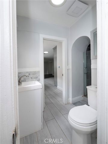 1541 N Stanley Avenue, Los Angeles, CA 90046