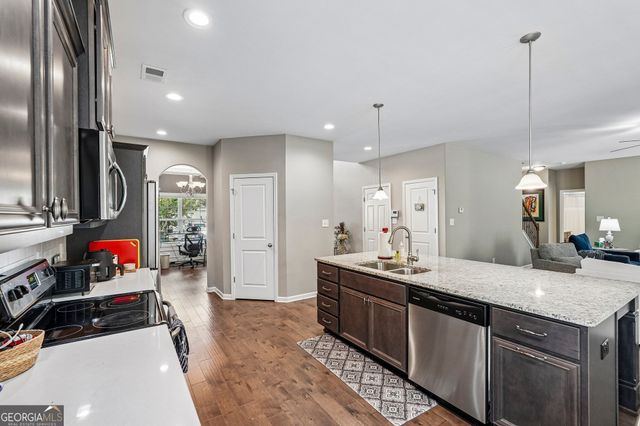 17 Marvin Gardens, Sharpsburg, GA 30277