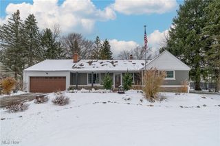 3165 E Sprague Road, Seven Hills, OH 44131