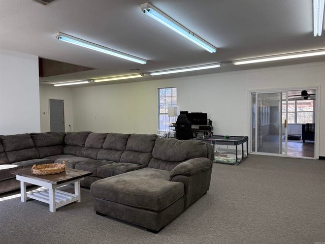 1505 Hawkwood Road, Sherwood, AR 72120