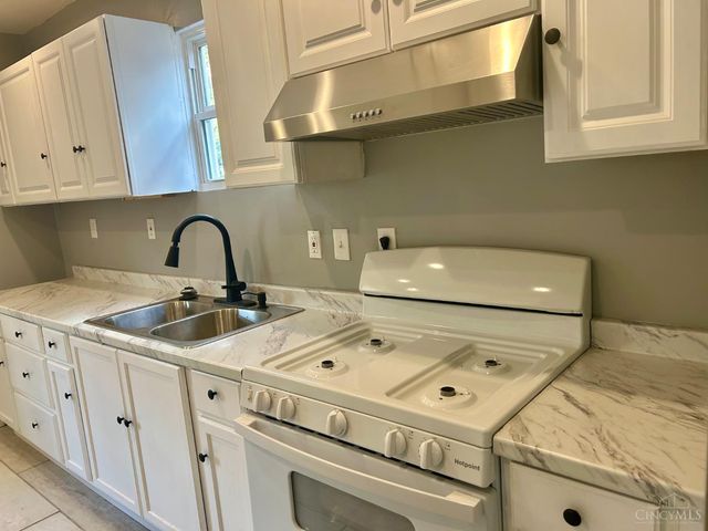 1613 Wyoming Avenue, Cincinnati, OH 45205