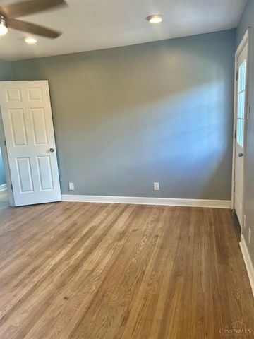 1613 Wyoming Avenue, Cincinnati, OH 45205