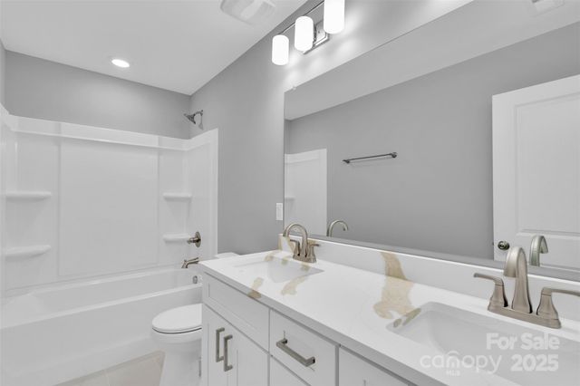 3208 Auten Avenue, Charlotte, NC 28269