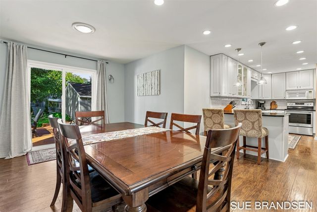 23 E 30th Street, Holland, MI 49423