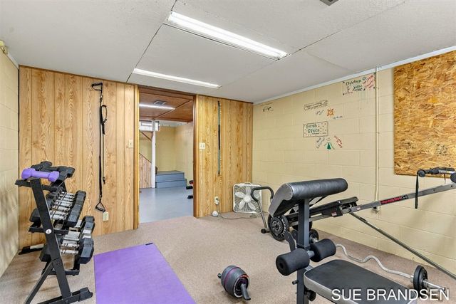 23 E 30th Street, Holland, MI 49423