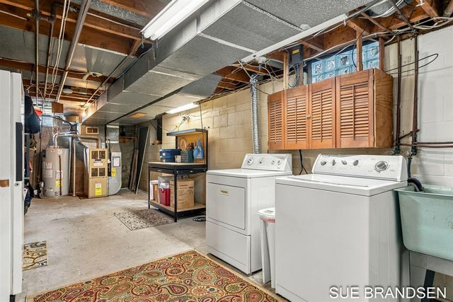 23 E 30th Street, Holland, MI 49423