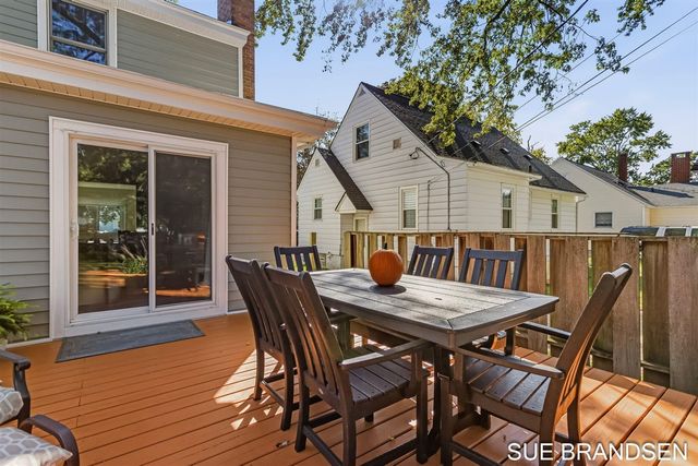 23 E 30th Street, Holland, MI 49423