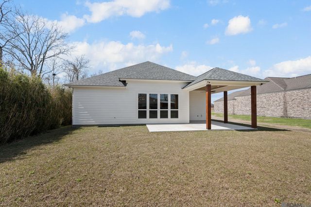 16280 Fort St John St, Prairieville, LA 70769