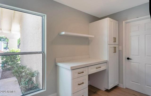 8330 E SAN BENITO Drive, Scottsdale, AZ 85258